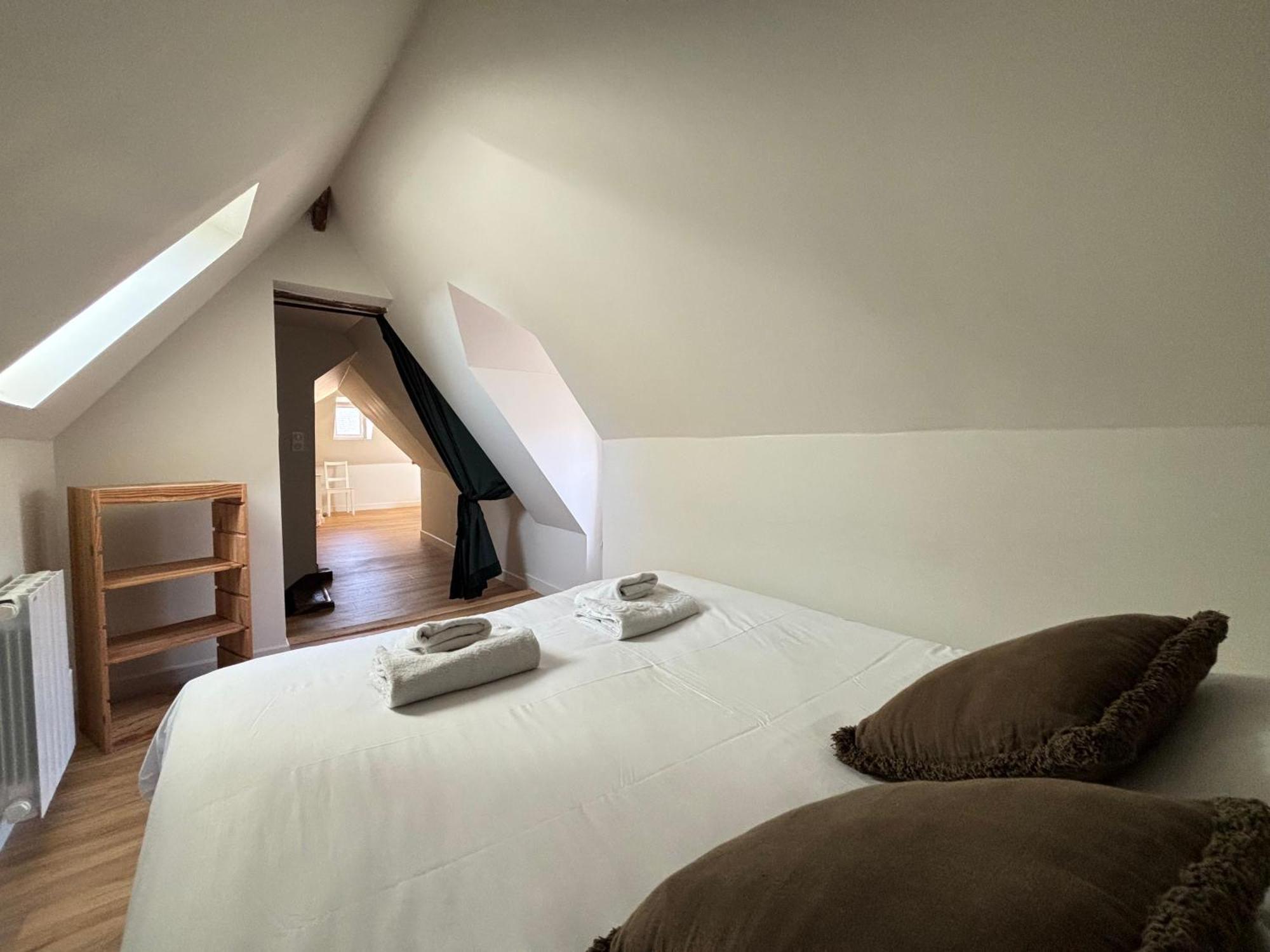 Bajocasse Apt Duplex Spacieux 3 Ch 2 Sdb Cosy Plein Centre Bayeux Decoration Elegante Proche Plages Du Debarquement エクステリア 写真